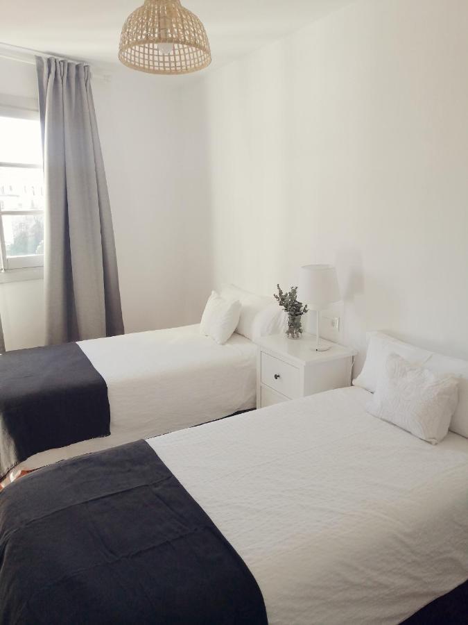 Singular Apartment *